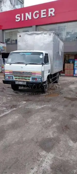 Mazda Suwaraj 2007 Lorry (Used)