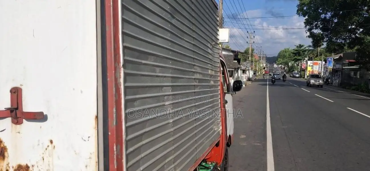 Mahindra Maxximo 2011 Lorry (Used)