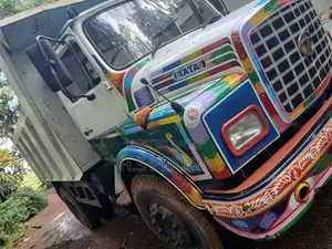 Tata Tipper 2007 Lorry (Used)