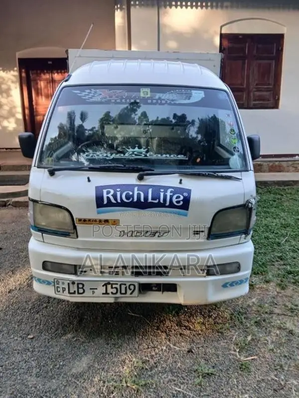 Daihatsu Daihatsu 2001 Lorry (Used)