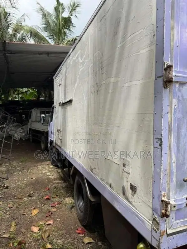 Isuzu Isuzu 2006 Lorry (Used)
