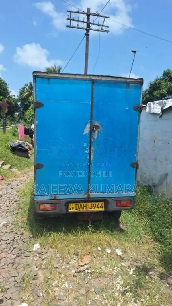 Piaggio Porter 2017 Lorry (Used)