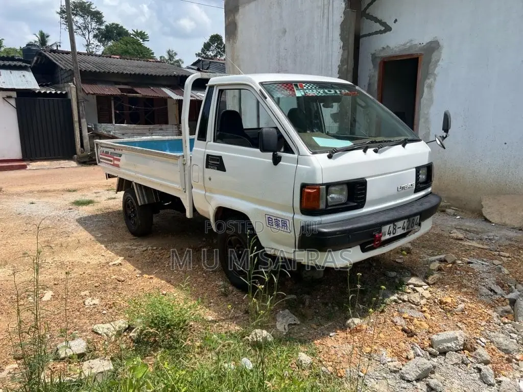 Toyota Liteace 1996 Lorry (Used)