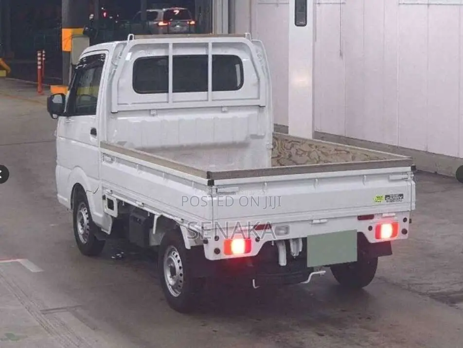 Suzuki Carry 2025 Lorry Unregistered (Recondition)