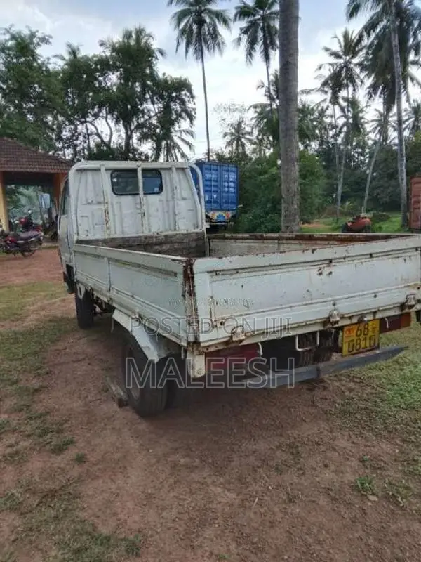Toyota Dyna 1997 Lorry (Used)