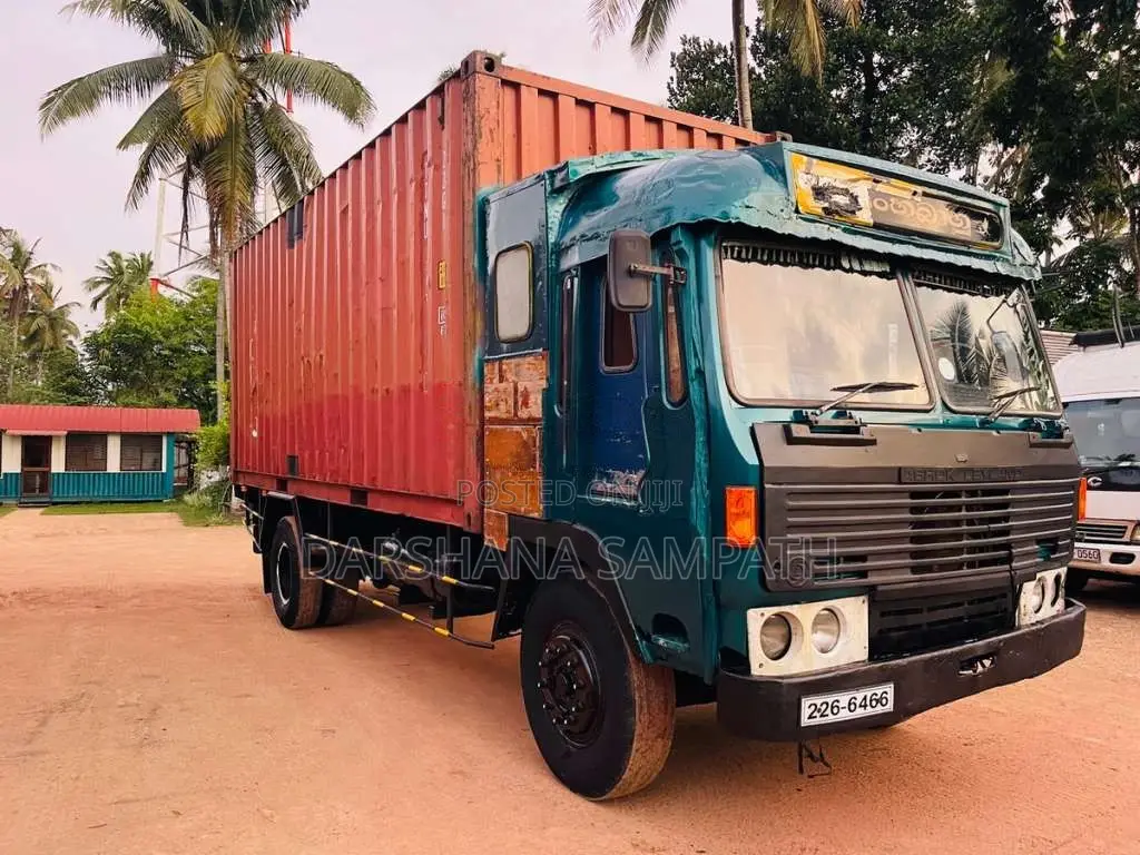 Ashok-Leyland Tusker Super 1999 Lorry (Used)