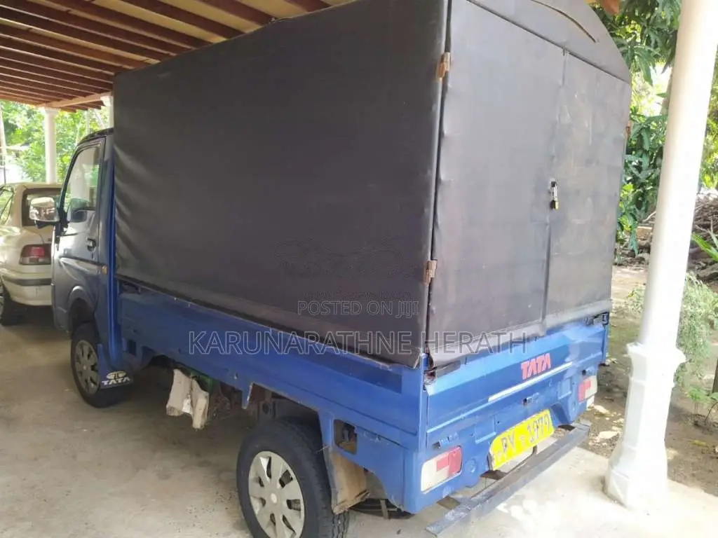 Tata Dimo Batta 2014 Lorry (Used)