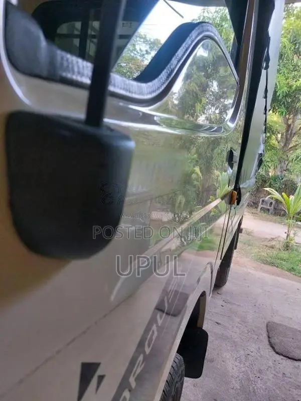 Tata Dimo Batta 2017 Lorry (Used)