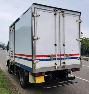 Mitsubishi Canter 2008 Lorry (Used)