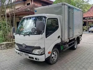 Toyota Dyna 2006 Lorry (Used)