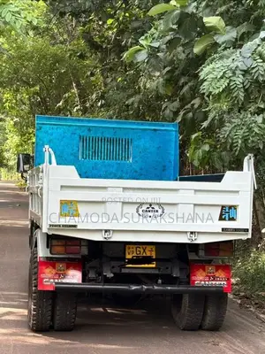 Mitsubishi Canter 2002 Lorry (Used)