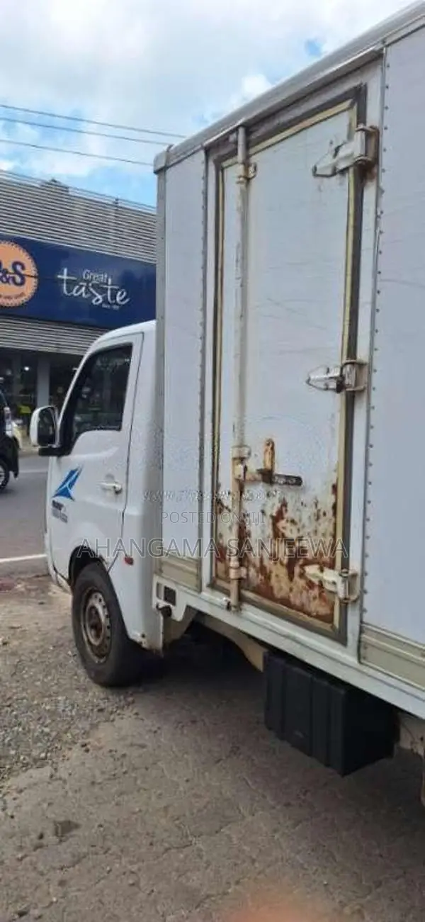 Tata Dimo Lokka 2016 Lorry (Used)