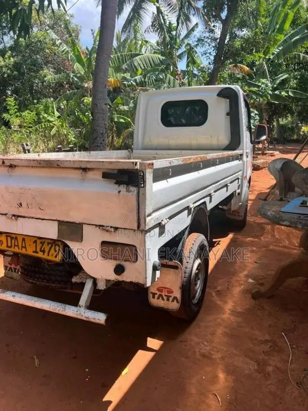 Tata Dimo Lokka 2015 Lorry (Used)
