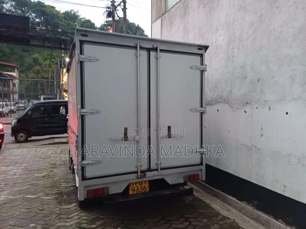 Mazda Bongo 2010 Lorry (Used)