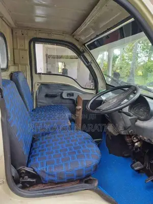 Tata Dimo Batta 2010 Lorry (Used)