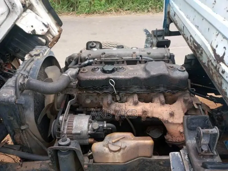 Isuzu 4be1 1987 Lorry (Used)