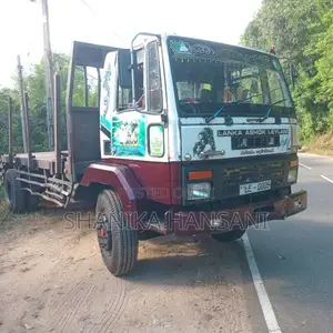 Ashok-Leyland Cargo 1613 2007 Lorry (Used)