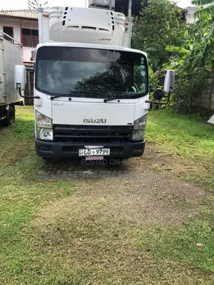 Isuzu Freezer 2014 Lorry (Used)