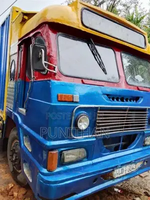 Ashok-Leyland Comet Gold 2006 Lorry (Used)
