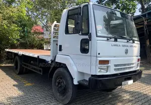Ashok-Leyland E-Comet 1112 19 Feet Flatbed 2011 Lorry (Used)