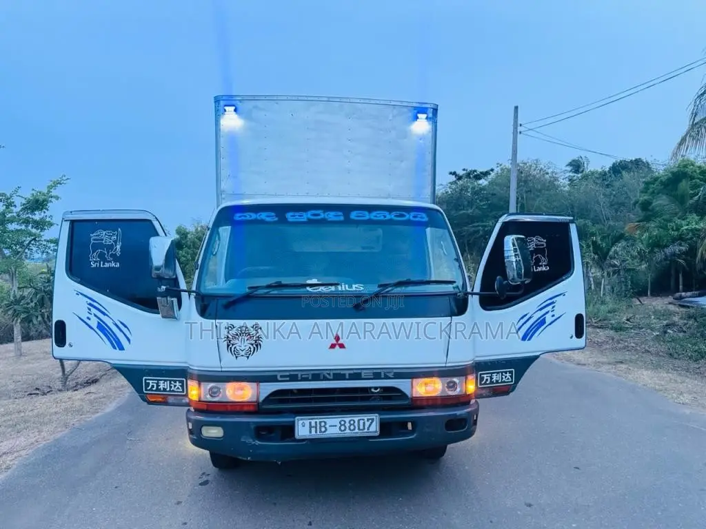 Mitsubishi Canter 14.5 Palala Muuna 2002 Lorry (Used)