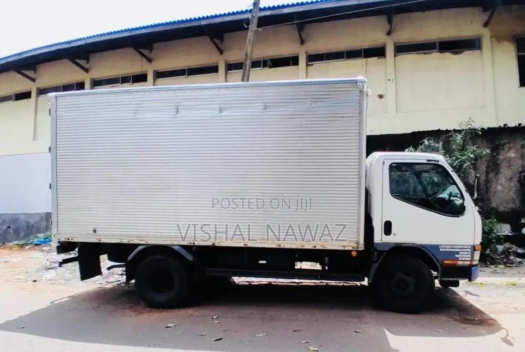 Mitsubishi Canter 2002 Lorry (Used)