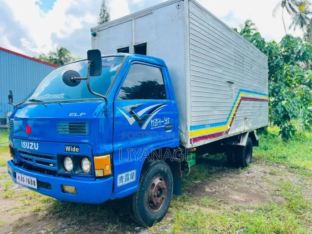 Isuzu ELF 1985 Lorry (Used)