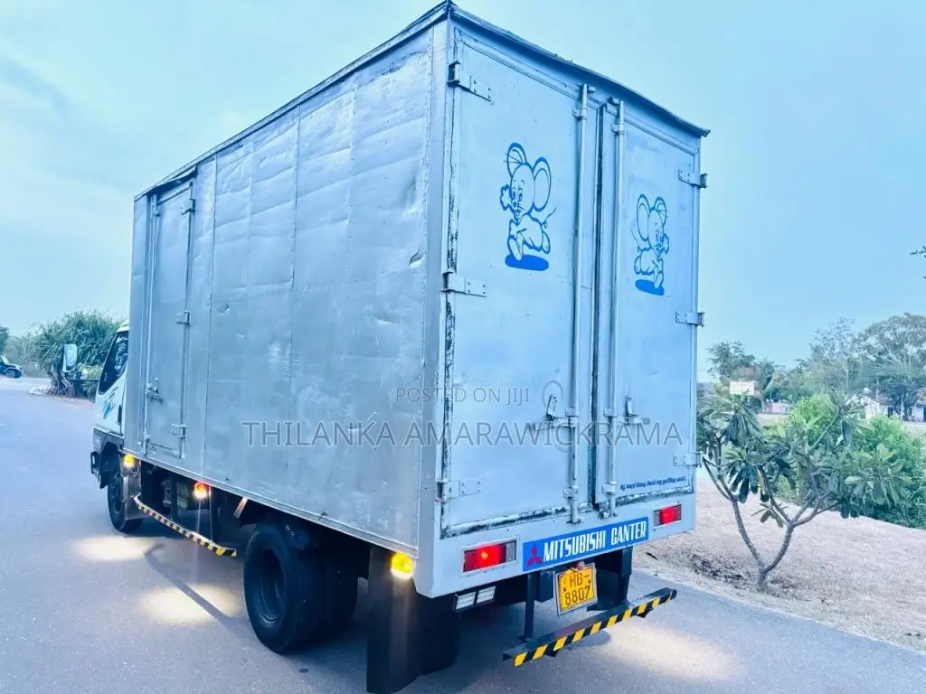 Mitsubishi Canter 14.5 Palala Muuna 2002 Lorry (Used)