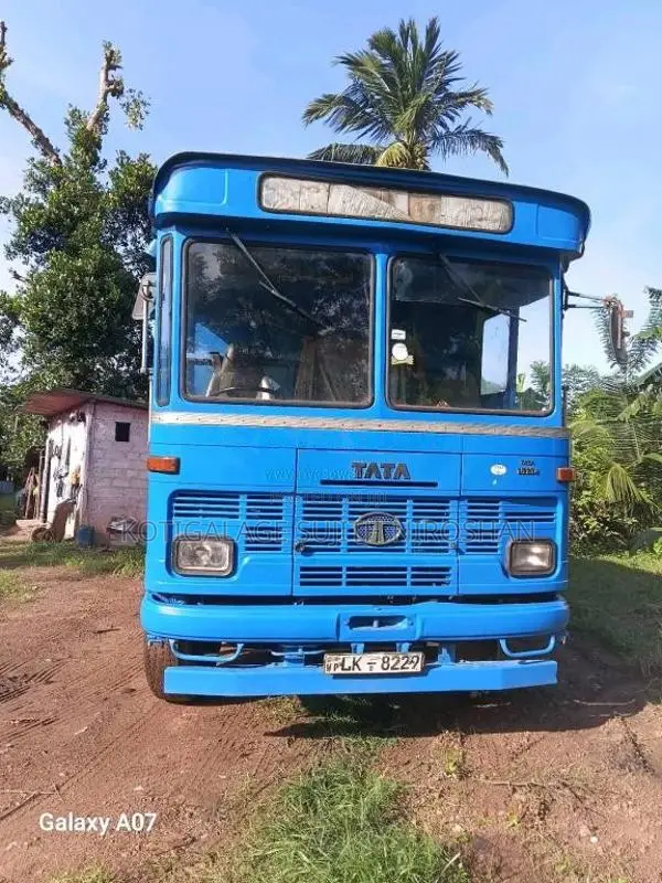 Tata 1613 2013 Lorry (Used)