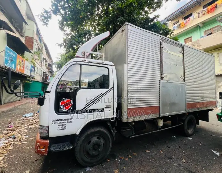 Nissan Atlas 200 1992 Lorry (Used)