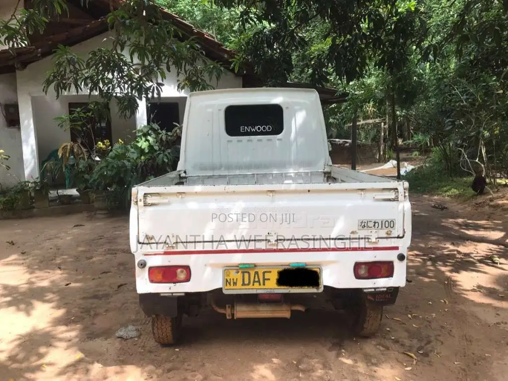 Mahindra Jeeto 2016 Lorry (Used)