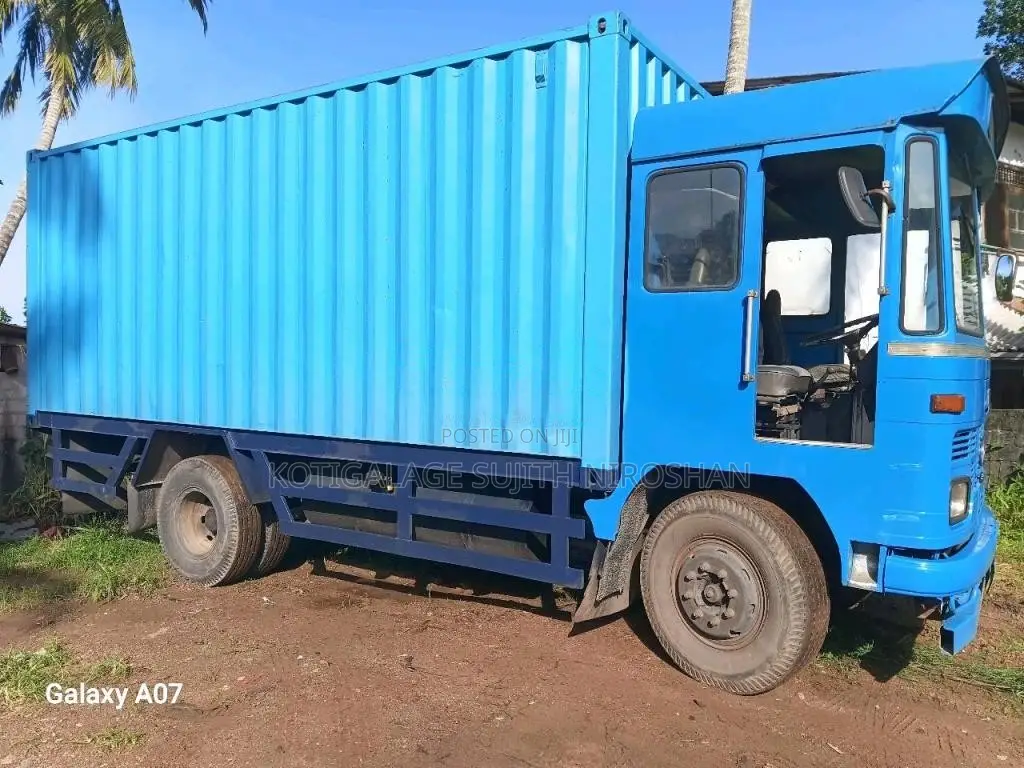 Tata 1613 2013 Lorry (Used)