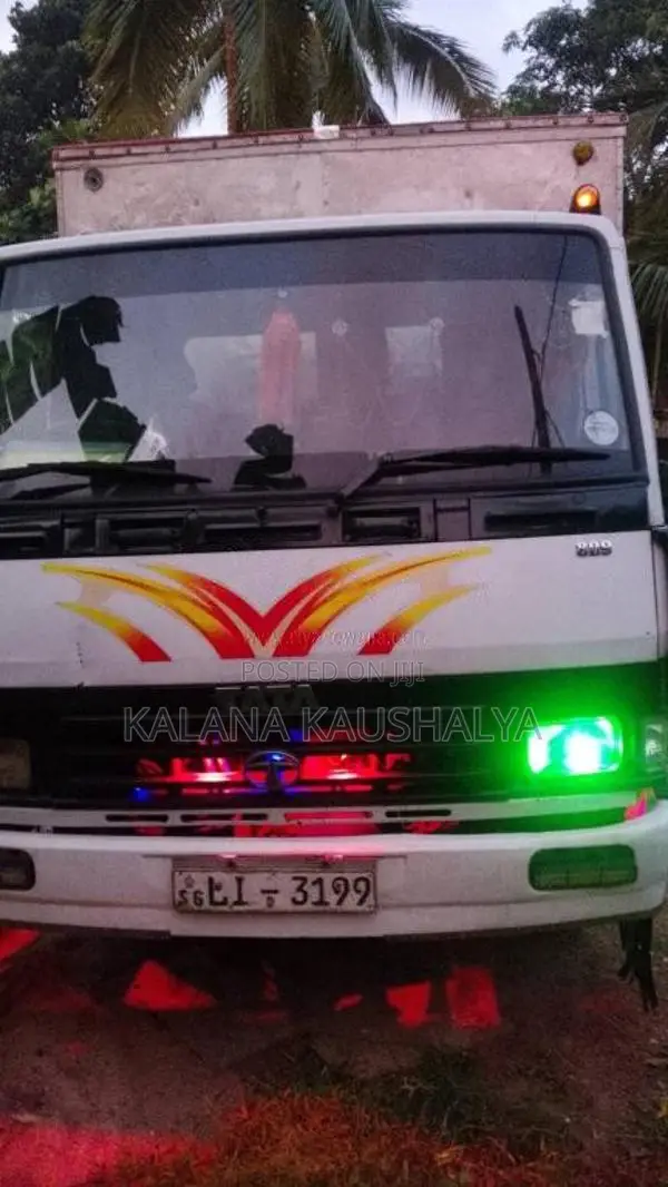 Tata 809 2011 Lorry (Used)