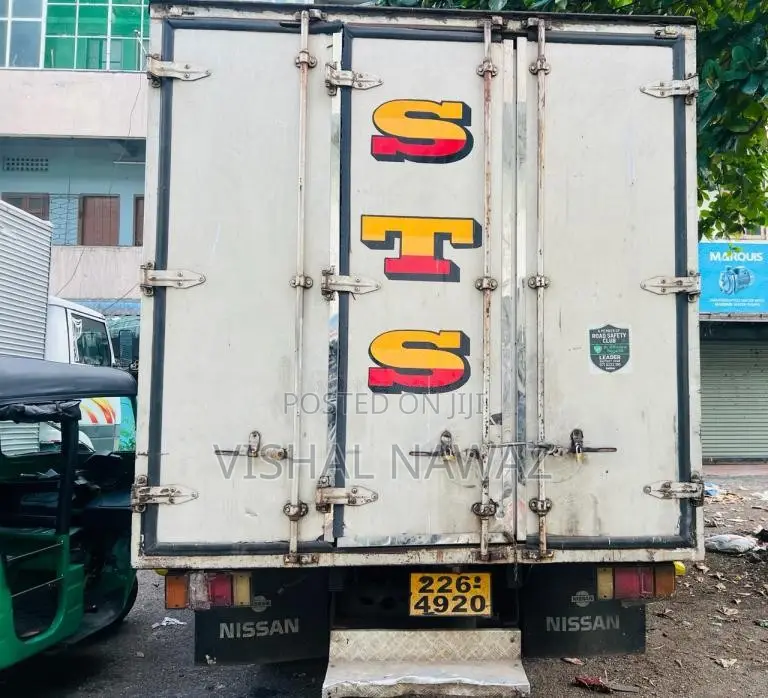 Nissan Atlas 200 1992 Lorry (Used)