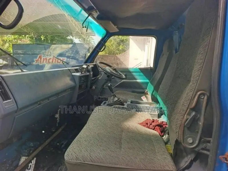 Isuzu TIPPER 1980 Lorry (Used)