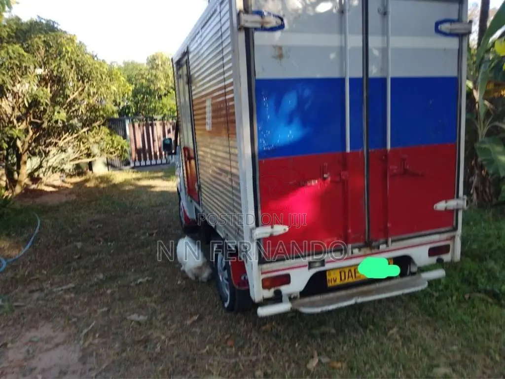 Tata Dimo Lokka 2016 Lorry (Used)