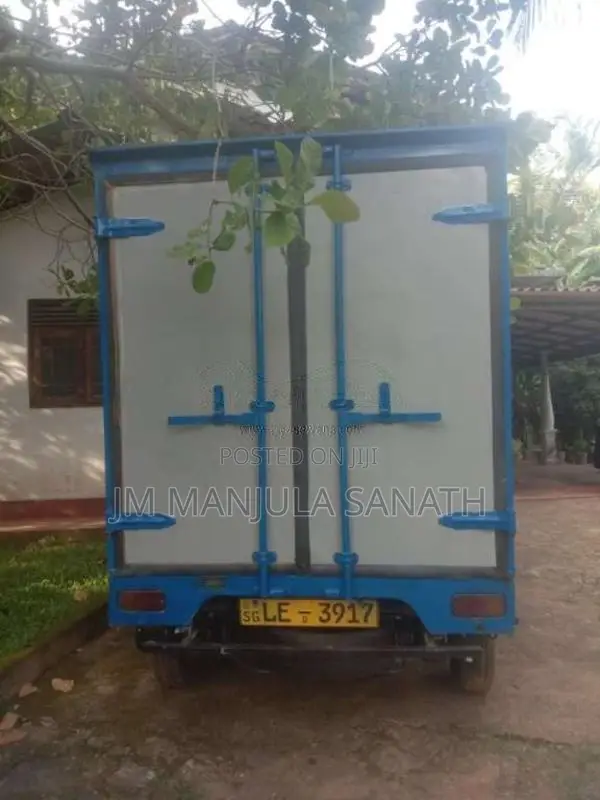 Tata Dimo Batta 2007 Lorry (Used)