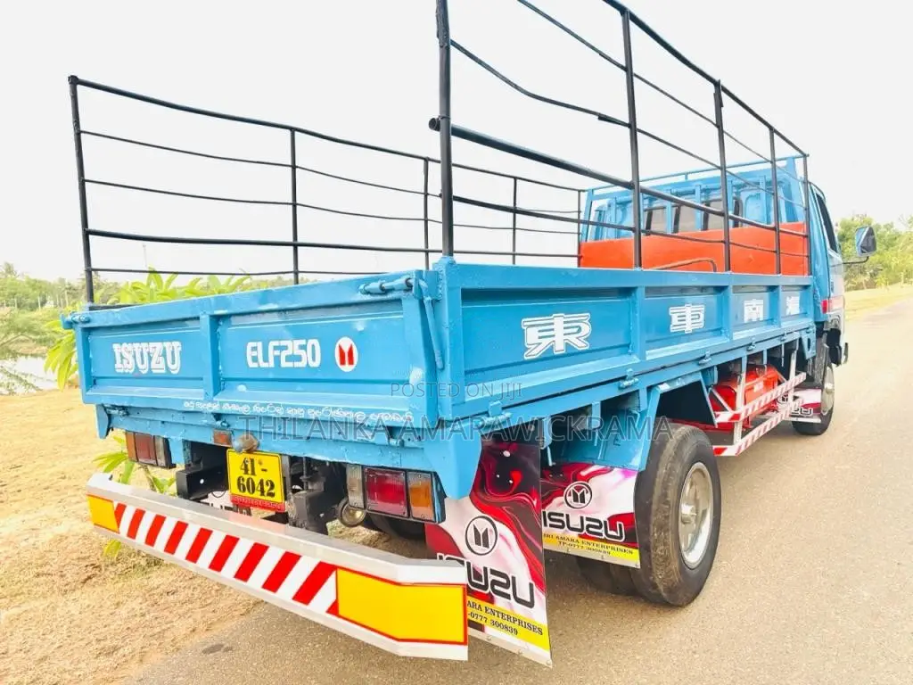 Isuzu ELF 350 14.5 1982 Lorry (Used)