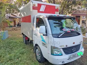 Tata Dimo Lokka 2016 Lorry (Used)