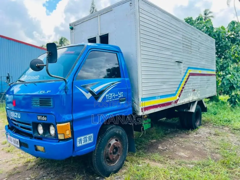 Isuzu ELF 1985 Lorry (Used)