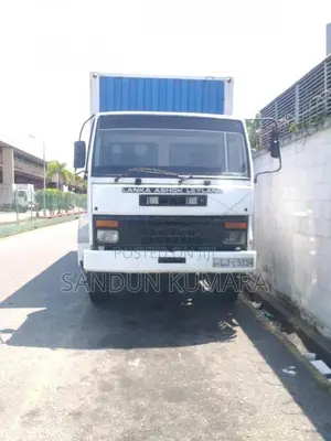 Ashok-Leyland 1613 2009 Lorry (Used)