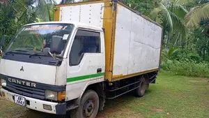 Eicher Mitsubishi 1995 Lorry (Used)