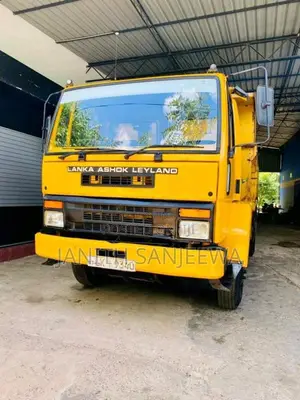 Ashok-Leyland Leyland 2013 Lorry (Used)