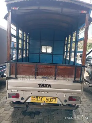 Tata Dimo Batta 2015 Lorry (Used)