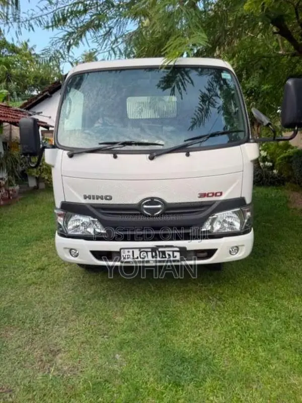HINO 300 2018 Lorry (Used)