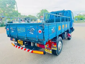 Isuzu ELF 250 10.5 1980 Lorry (Used)