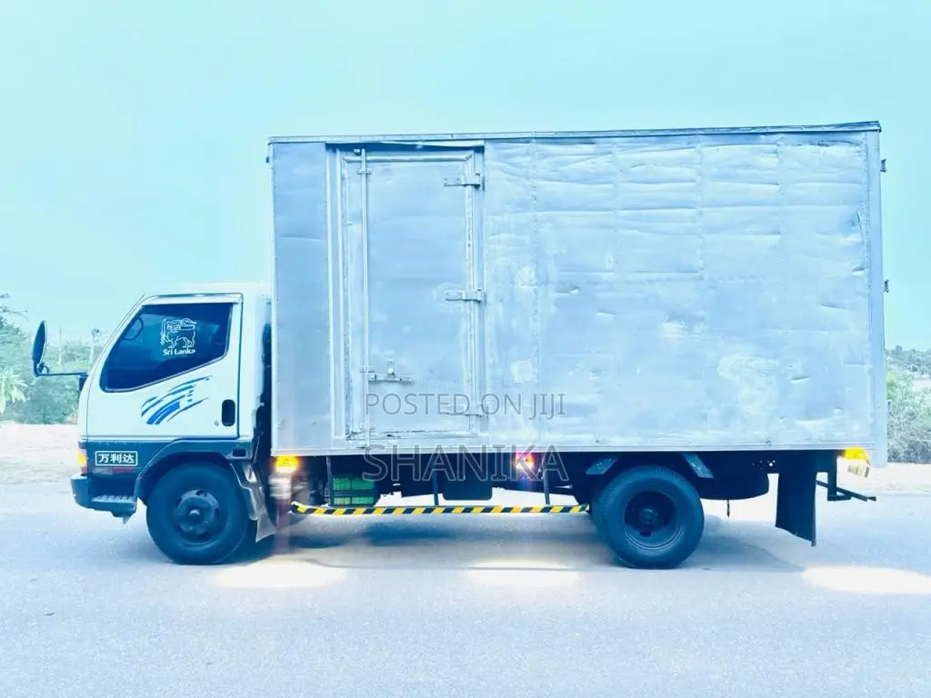 Mitsubishi Canter 4D Lorry (Used)