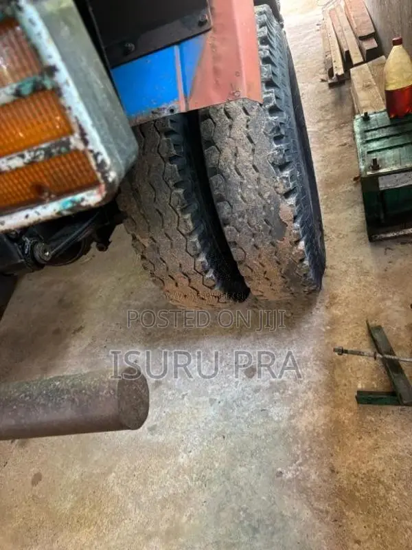 Mitsubishi Tipper 1992 Lorry (Used)