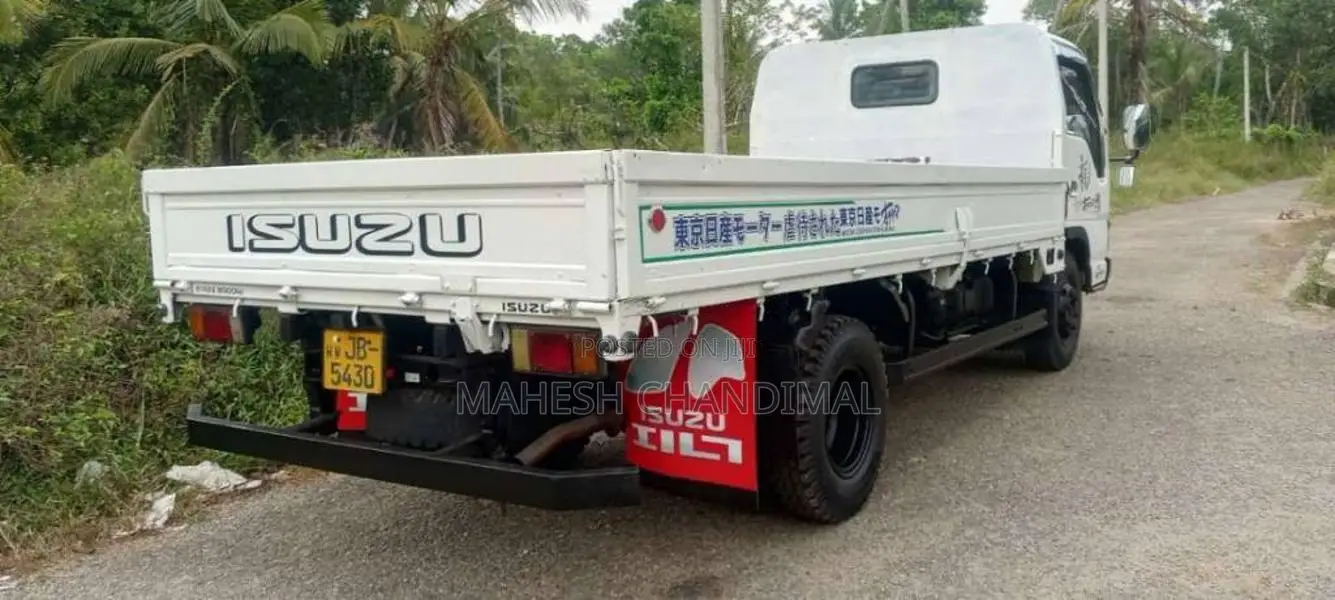 Isuzu ELF 1999 Lorry (Used)