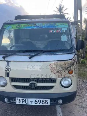 Tata Dimo Batta 2011 Lorry (Used)